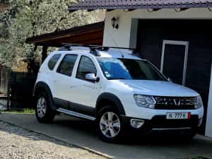 Dacia Duster Prestige 4x4 recent adus — miniatura 9