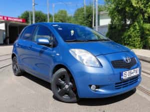Toyota Yaris Automata ,stare impecabila mecanic si estetic ! — miniatura 2