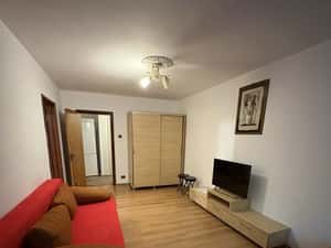 Apartament 2 camere de inchiriat sector 4 — miniatura 2