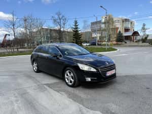 Peugeot 508 SW , Led,Xenon,Head-up,Panoramic,Carte Service + Raport Istoric Km  Distributie Schimbata ! — miniatura 4