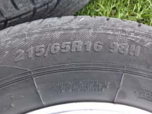 set jante Hyundai se potrivesc si pe Duster 215/65R16