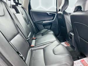Volvo XC60 — miniatura 7