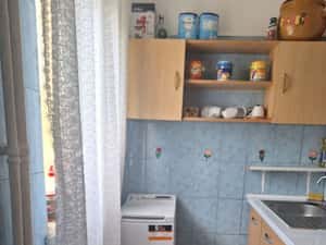 Apartament 3 camere în Valea Roșie lângă piață,  etajul 3/4, liber