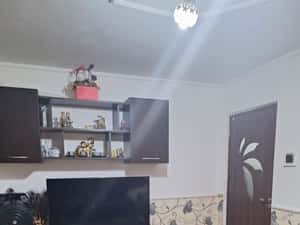 Apartament 3 camere în Valea Roșie lângă piață,  etajul 3/4, liber — miniatura 6