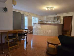 Apartament 3 camere Otopeni, 96mp, central, utilat si mobilat modest