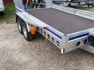 Platforma transport utilaje Gala, Niewiadow, WIOLA , 4mx2m,Noua Oferta — miniatura 4