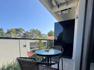 Studio modern de închiriat in Saturn, Mangalia/ Aproape de plaja — miniatura 6