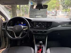 Vând Volkswagen Taigo 1.0 TSI, 95 CP, cutie manuală, an 2022 — miniatura 7