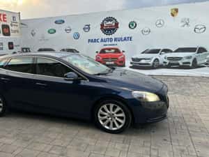 Volvo V40 din 2012, 280.000 km, 6.000 EUR — miniatura 3