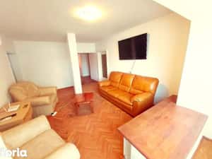 Apartament 4 camere - decomandat 102 MP- bloc MONOLIT- UNIRII - Metrou — miniatura 5