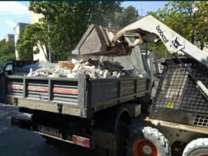 Transport Moloz nisip balastru sorturii amestecuri pamant gazon etc — miniatura 7