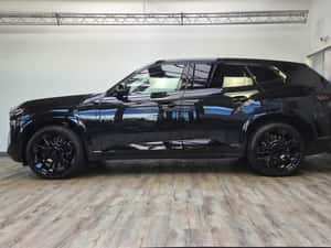 BMW XM Hibrid Second-Hand 12.800 km — miniatura 3