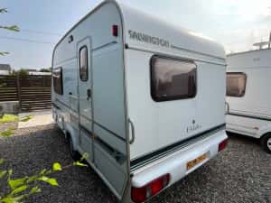 Super rulota Elddis Salvington 2001 off camping boiler gaz, acumulator, 1150kg mma neinmatriculata impecabila pentru anul ei — miniatura 10