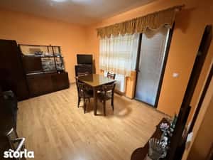 Apartament cu 2 camere+garaj De Vanzare in Floresti — miniatura 4