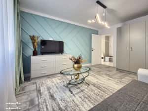 Apartament 2 camere de închiriat – complet renovat, zona Băncilor — miniatura 3