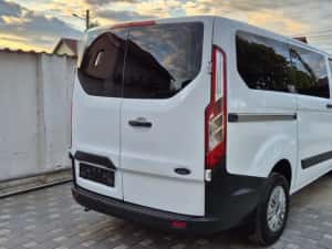 Ford Transit Custom 9 Locuri 2018 — miniatura 3