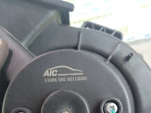 Motoras aeroterma 51986565 Seat Ibiza 4 (facelift) 6J (2012 - 2015) — miniatura 3