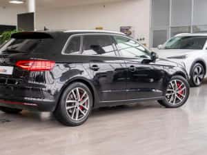 Audi A3 2.0 TDI Quattro Sportback 184 CP, Full Option (inclusiv Sirocou), Revizie completa facuta la zi ! — miniatura 3