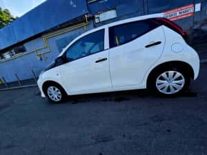 Vand Toyota Aygo 2020 — miniatura 10