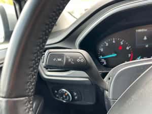 Ford Focus Manuală 125 HP Benzină — miniatura 2