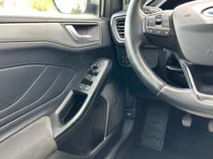 Ford Focus Manuală 125 HP Benzină — miniatura 7