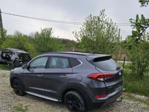 Vand Hyundai tucson avariat 2016 — miniatura 2