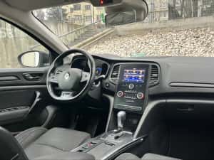 Renault Megane 2018 1.5 dci Automat — miniatura 4