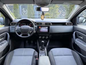 Dacia Duster 1.5 dCi \ 4x4 \ 2024 \ Navigație \ Cameră 360 \ Full — miniatura 2