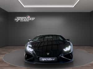 Lamborghini Huracán 2023, 8.965 km, 310.000 EUR — miniatura 2