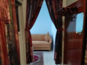 Închiriez apartament 2camere — miniatura 3