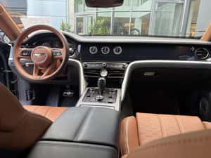 Bentley Flying Spur Hibrid Second-Hand - 5.225 km — miniatura 6