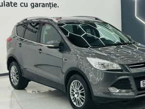 Ford Kuga 2014, manuală, 109.000 km, 9.990 EUR — miniatura 2