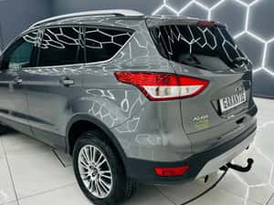 Ford Kuga 2014, manuală, 109.000 km, 9.990 EUR — miniatura 3