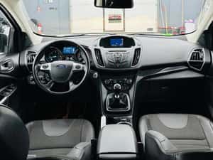 Ford Kuga 2014, manuală, 109.000 km, 9.990 EUR — miniatura 5