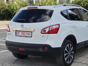 Nissan Qashqai 1.5 dCi – SUV practic, consum redus — miniatura 3