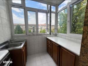 RECO Apartament cu 3 camere, decomandat -etaj 3-Nufarul — miniatura 6