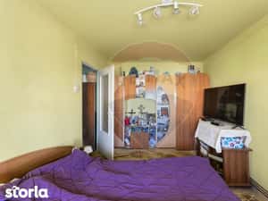Apartament cu 3 camere de vânzare - zona Aurel Vlaicu — miniatura 5