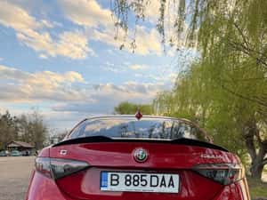 Alfa Romeo Giulia Competizione Q4, 2023, 280 CP — miniatura 6