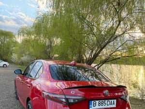 Alfa Romeo Giulia Competizione Q4, 2023, 280 CP — miniatura 7