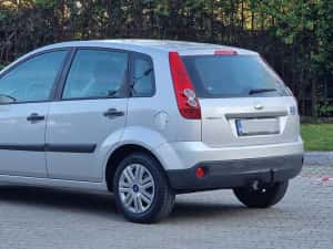 Ford fiesta 1.4 TDCI An 2009 — miniatura 10