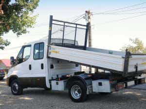 IVECO Daily 35C16 Doka Basculabil/cutie Cabina dubla 7 locuri 2022 3.0HPi 160 CP E6 6 trepte AC bena 3 m cat. B, unic proprietar — miniatura 4