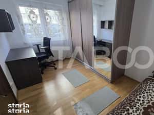 Apartament de inchiriat 2 camere mobilate utilate in Vasile Aaron
