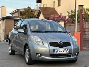 Toyota Yaris 37.000Km 1.3 Benzina Euro 4 2008 — miniatura 1