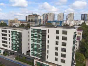 Finalizat! Apartament 2 camere Bd Mamaia 294B colt cu Str. Unirii — miniatura 5