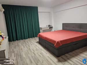 Apartament cu doua caamere transfomat in 3 Ultracentral  / Casa Cartii
