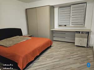Apartament cu doua caamere transfomat in 3 Ultracentral  / Casa Cartii — miniatura 3
