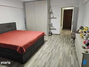 Apartament cu doua caamere transfomat in 3 Ultracentral  / Casa Cartii — miniatura 4