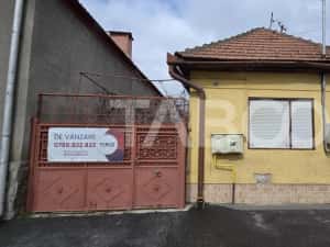 Casa individuala de vanzare cu teren de 320 mp in Sibiu zona Lupeni