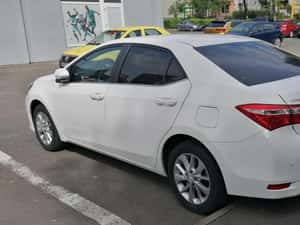 Vând Toyota Corolla, an de fabricație 2015 — miniatura 3