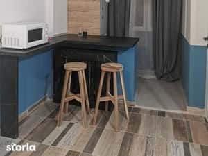 Garsoniera de inchiriat Sector 4 — miniatura 4